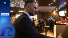 Novi gradonačelnik Novog Sada izabran iza kordona