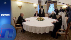 Patrijarh Porfirije u Kremlju k'o Vulin