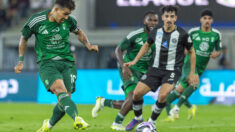 Roberto Firmino u dresu Al Ahlija