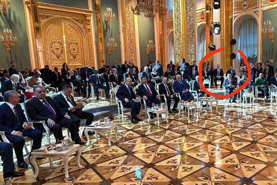 Aleksandar Vučić u ćošku u Moskvi / Foto: Prnt scrn