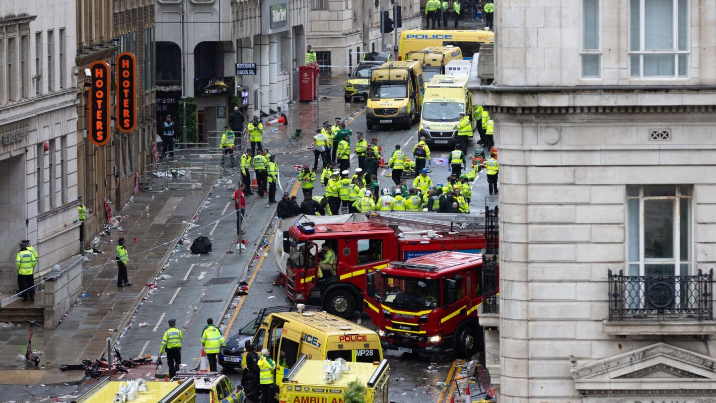 Uleteo automobilom među navijače, sada saznao konačnu kaznu