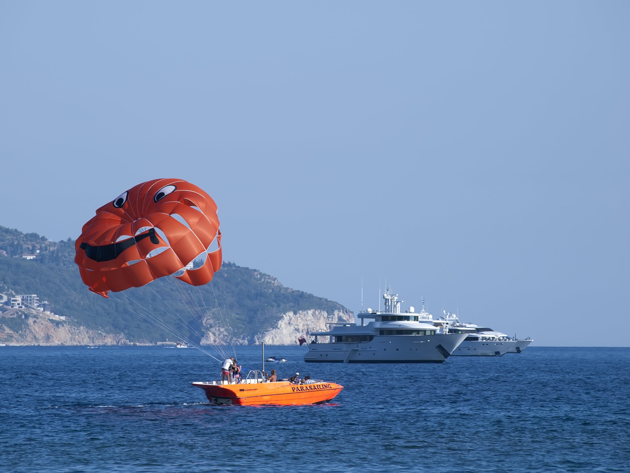"Tužilaštvo i policija nisu preduzeli sve neophodne radnje": Advokatica o slučaju tinejdžerke (19) iz Srbije koja je nastradala tokom parasejlinga u Budvi