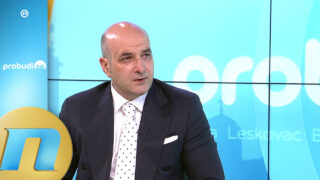 Gostiljac: Lisice na rukama su simbol utamničenja, vlast tako manifestuje svoju snagu