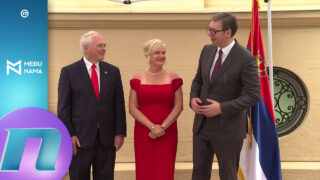 Ambasador u Vašingtonu, čekanje na ambasadora iz Vašingtona