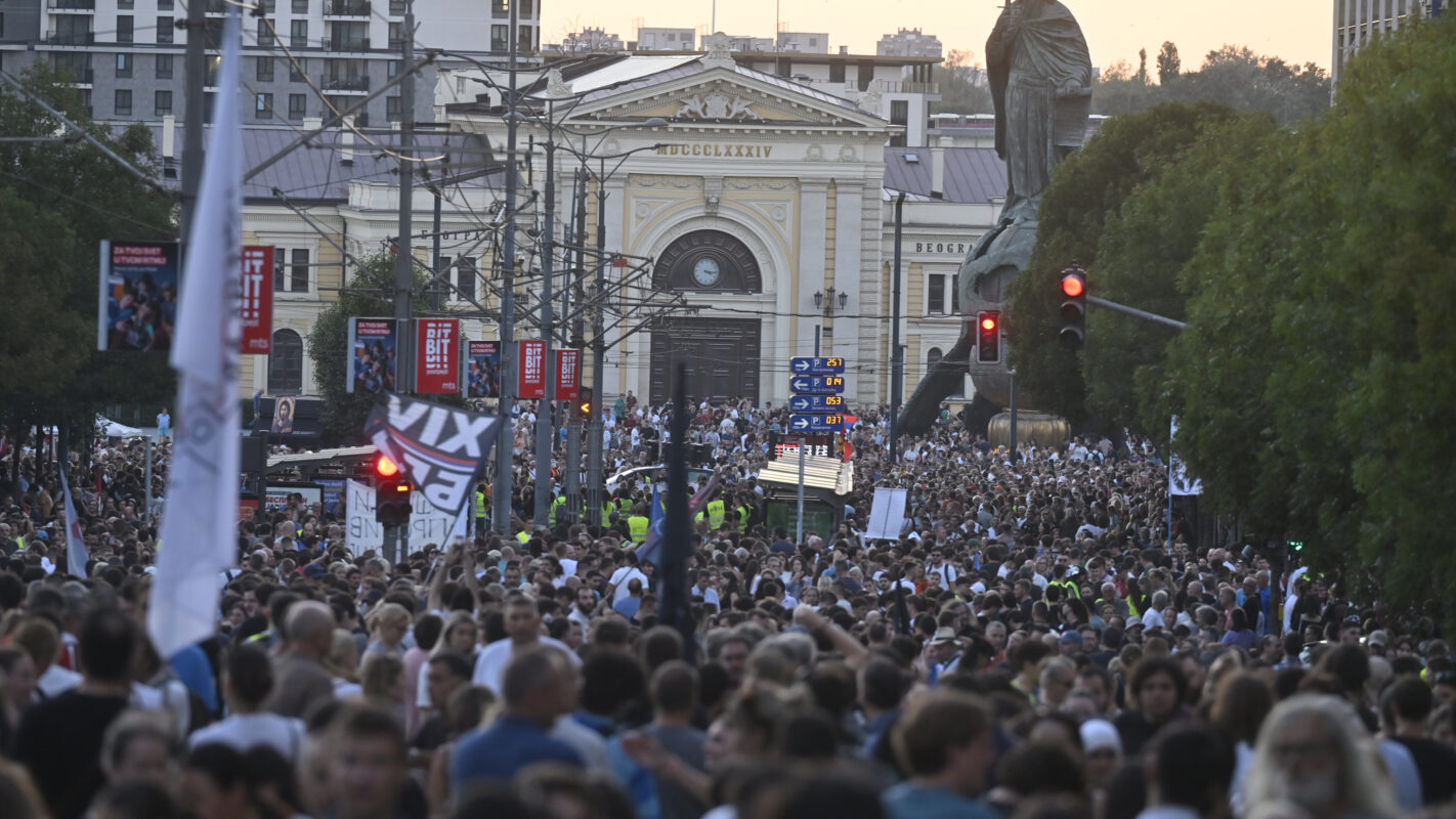 Danas protest studenata u Novom Sadu: Skup u Kampusu, ide se do policije i železničke stanice, pa u Bačku Palanku