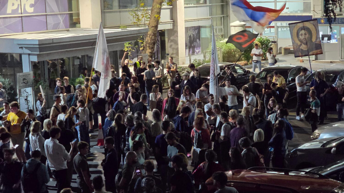 Glumci pozvali na skup podrške studentima DUNP ispred zgrade RTS-a