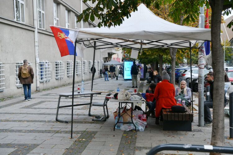 Blokada Peta beogradska gimnazija