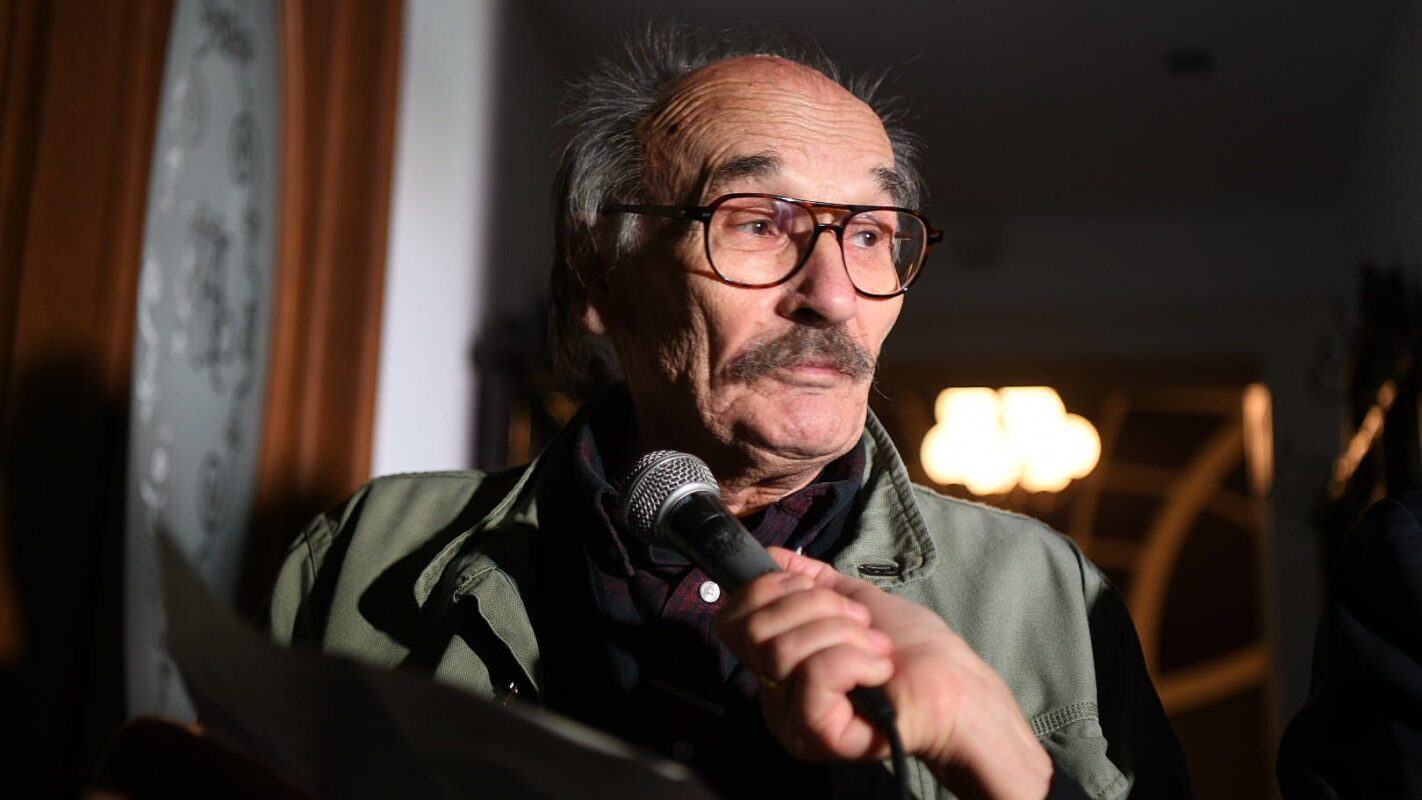 SafeJournalists: Hitno procesuirati one koji prete nedeljniku Radar i Petričiću