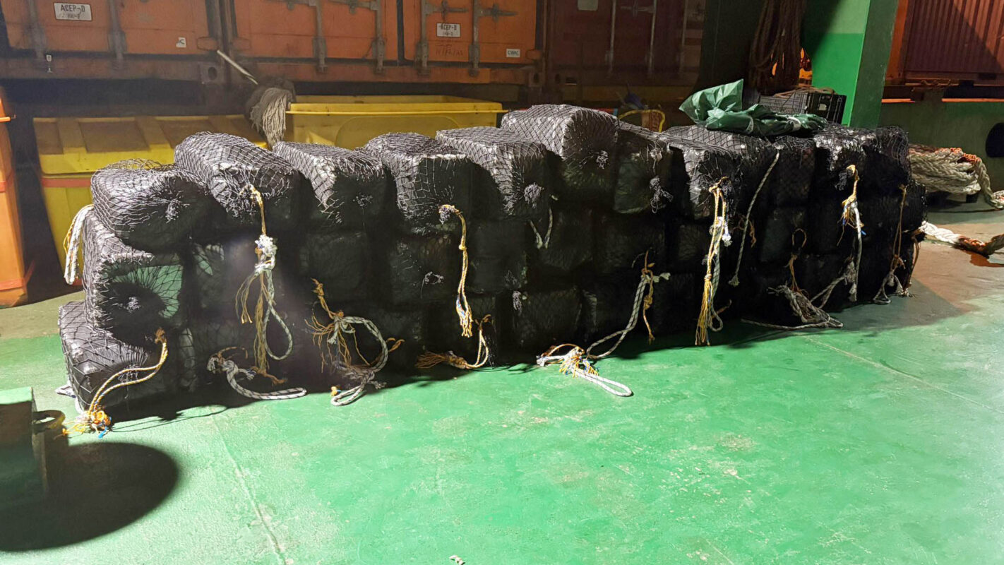 Više od 500 policajaca učestvovalo u akciji u kojoj je uhapšeno i osmoro Srba: Ovako su „pali“ pripadnici krimi-grupe zbog šverca više od tone kokaina VIDEO