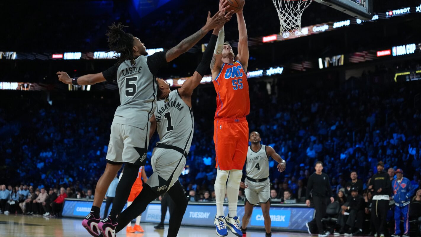 Prekinut zastrašujući niz NBA šampiona, Vembanjama i saigrači prošli u finale i već znaju protiv koga će se boriti za trofej