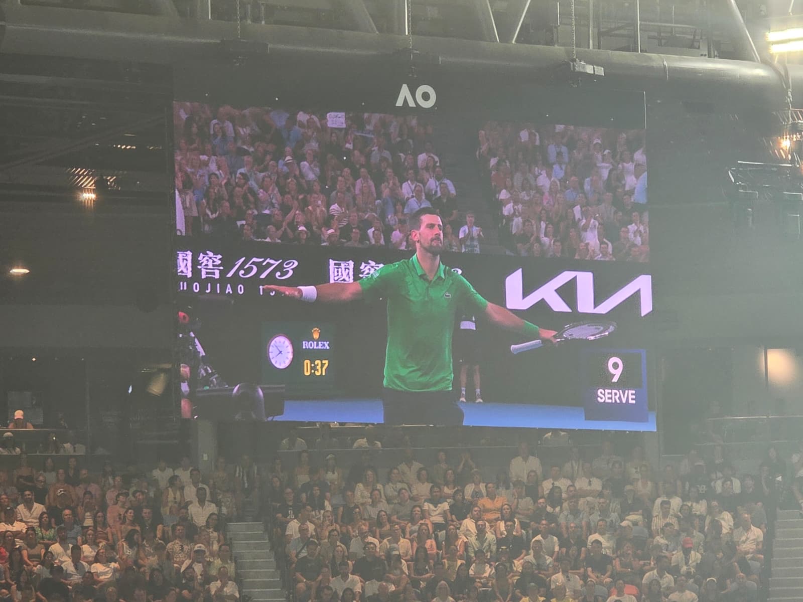 VIDEO Novak imitirao avion: GOAT razbija rivala i zabavlja publiku